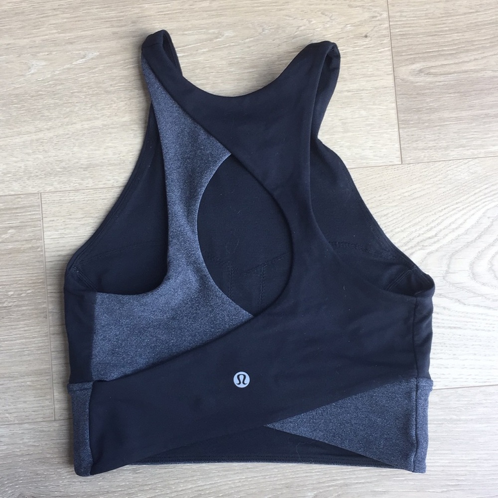Lululemon tank size 4